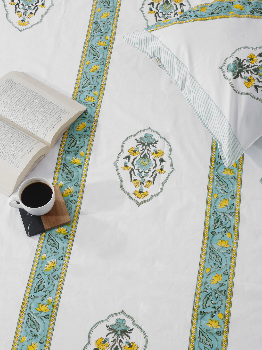 240 TC Percale White Cotton Hand Block King Bedsheet with 2 Pillow Covers
