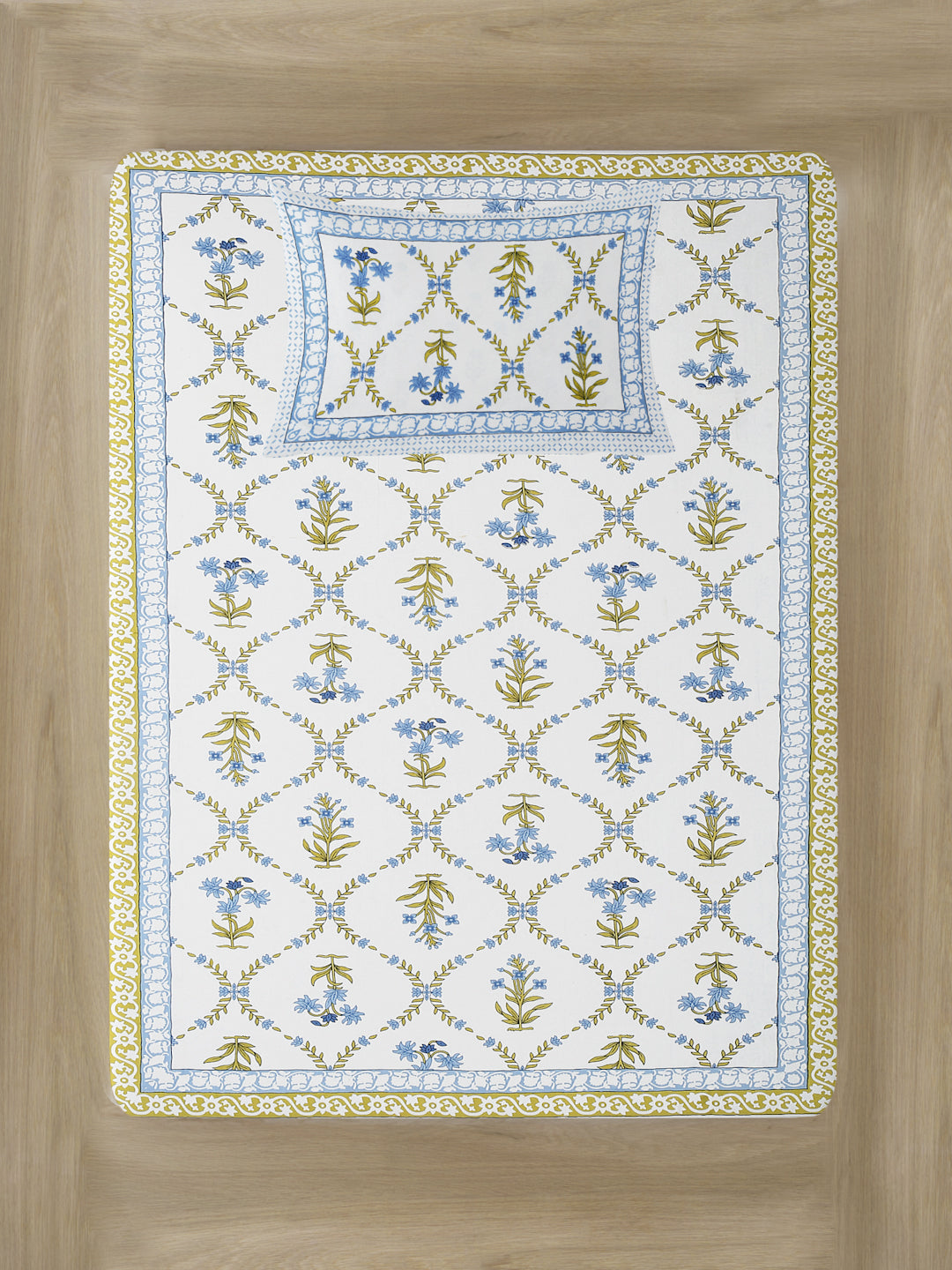 White Floral Print 144 TC Cotton Single Bed Sheet with 1 Pillow Cover