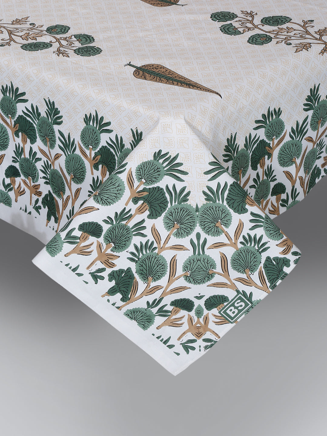 White and Olive Ethnic Motif Print 144 TC Cotton Single Bed Sheet with 1 Pillow Cover