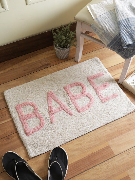 White & Pink Tufted Cotton Bath Rug